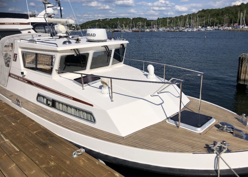 Storebro 34 Sport Workboat 1993, en ägare