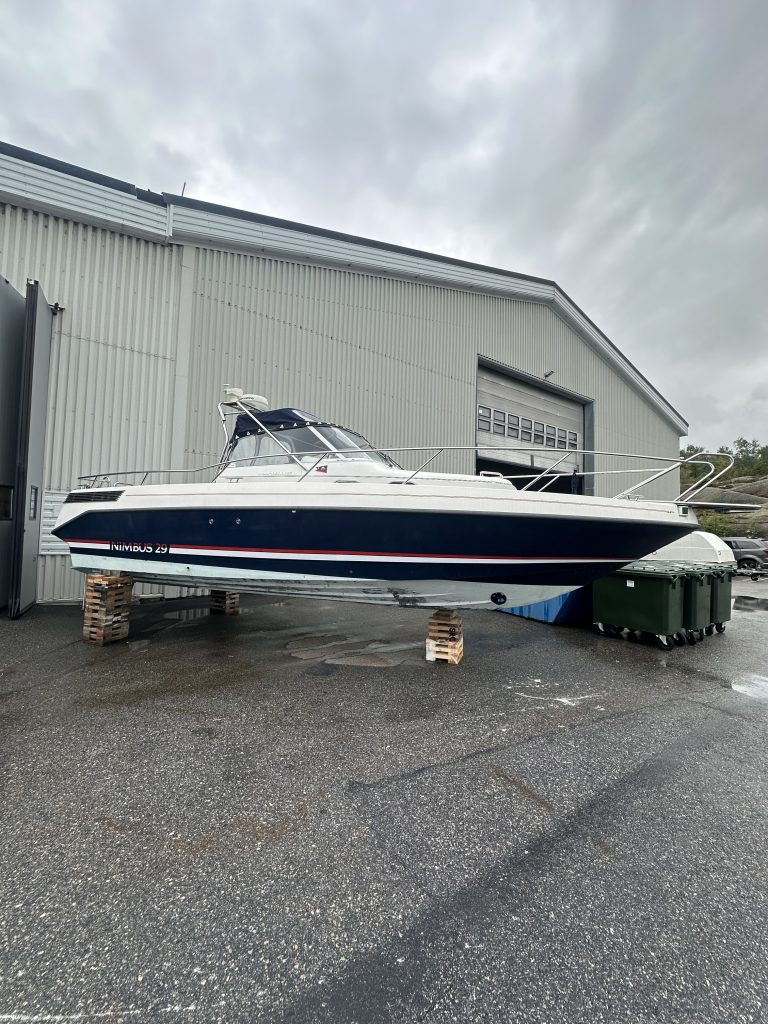 Nimbus 29 Nova 1999 – sold to the highest bidder