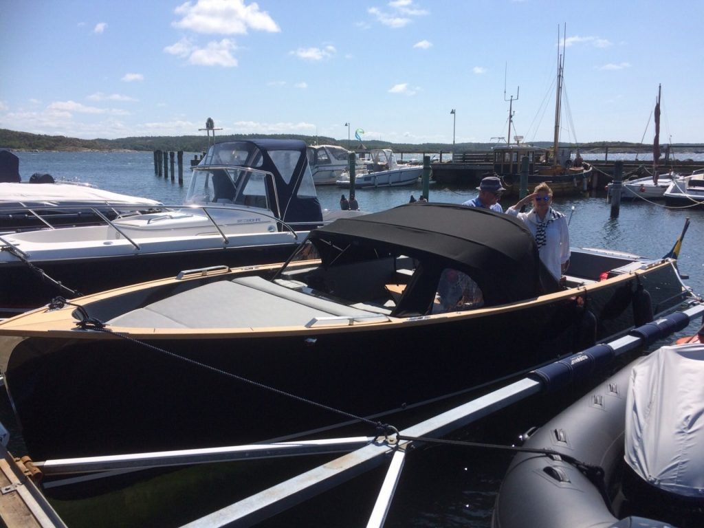 Cooper 800 – 2015 with the large engine and only one owner