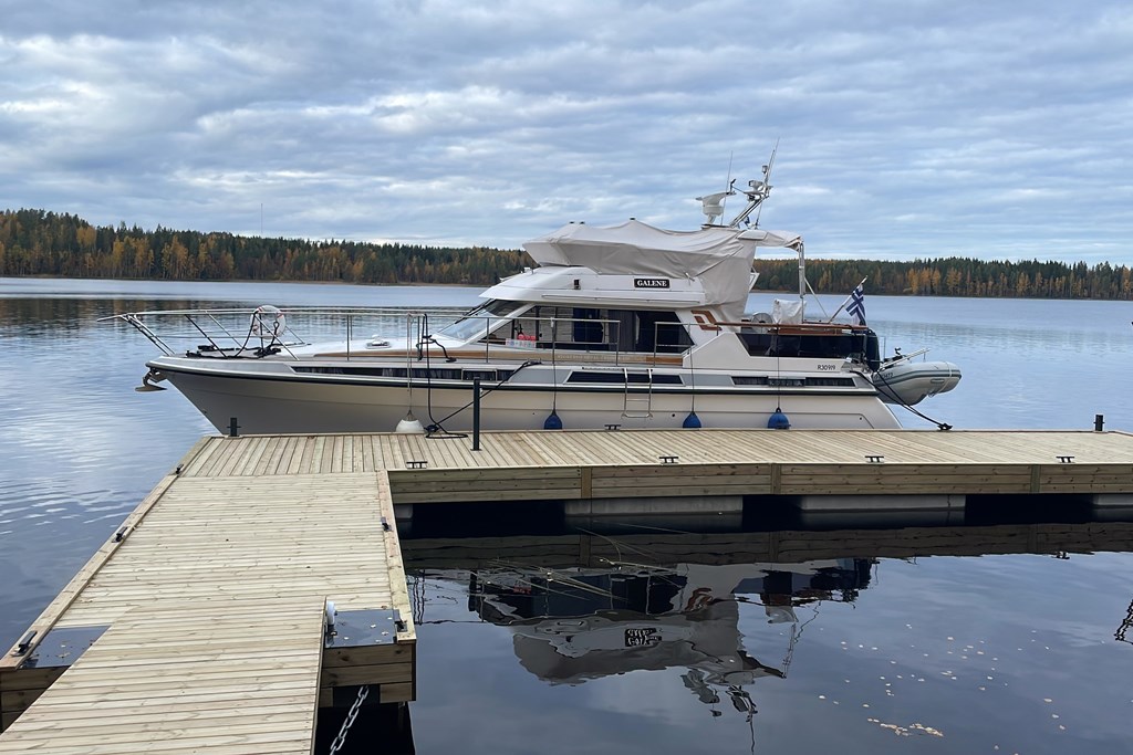 Storebro Royal Cruiser 420 Baltic – 1997, bra uppgraderingar och mycket bra pris